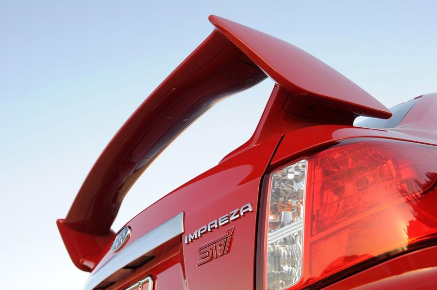  Subaru Impreza WRX STi Sedan 2011 года  (фото 57 из 81)